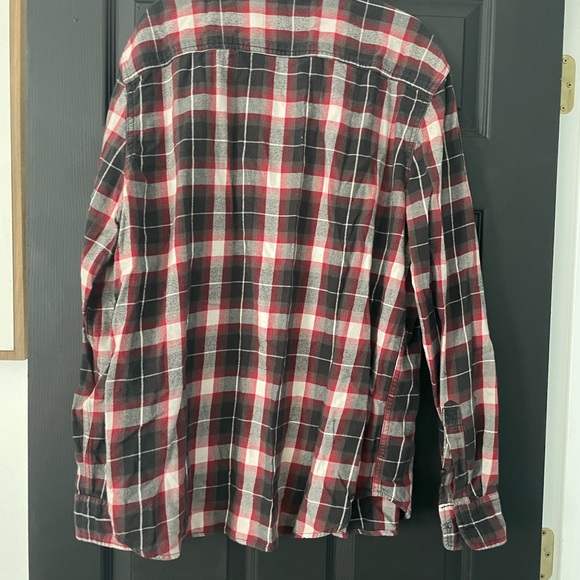 AEO flannel - Picture 3 of 3